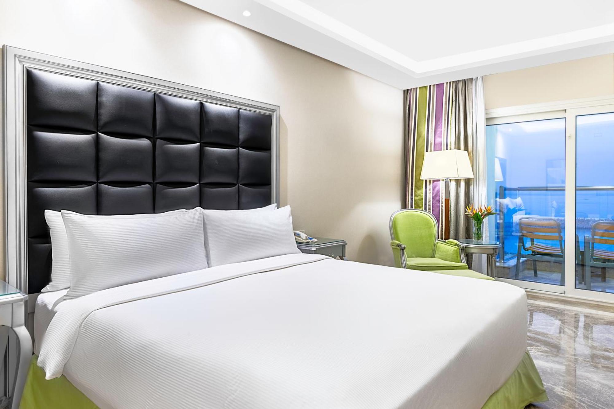 Hilton Alexandria Corniche Hotel Bagian luar foto